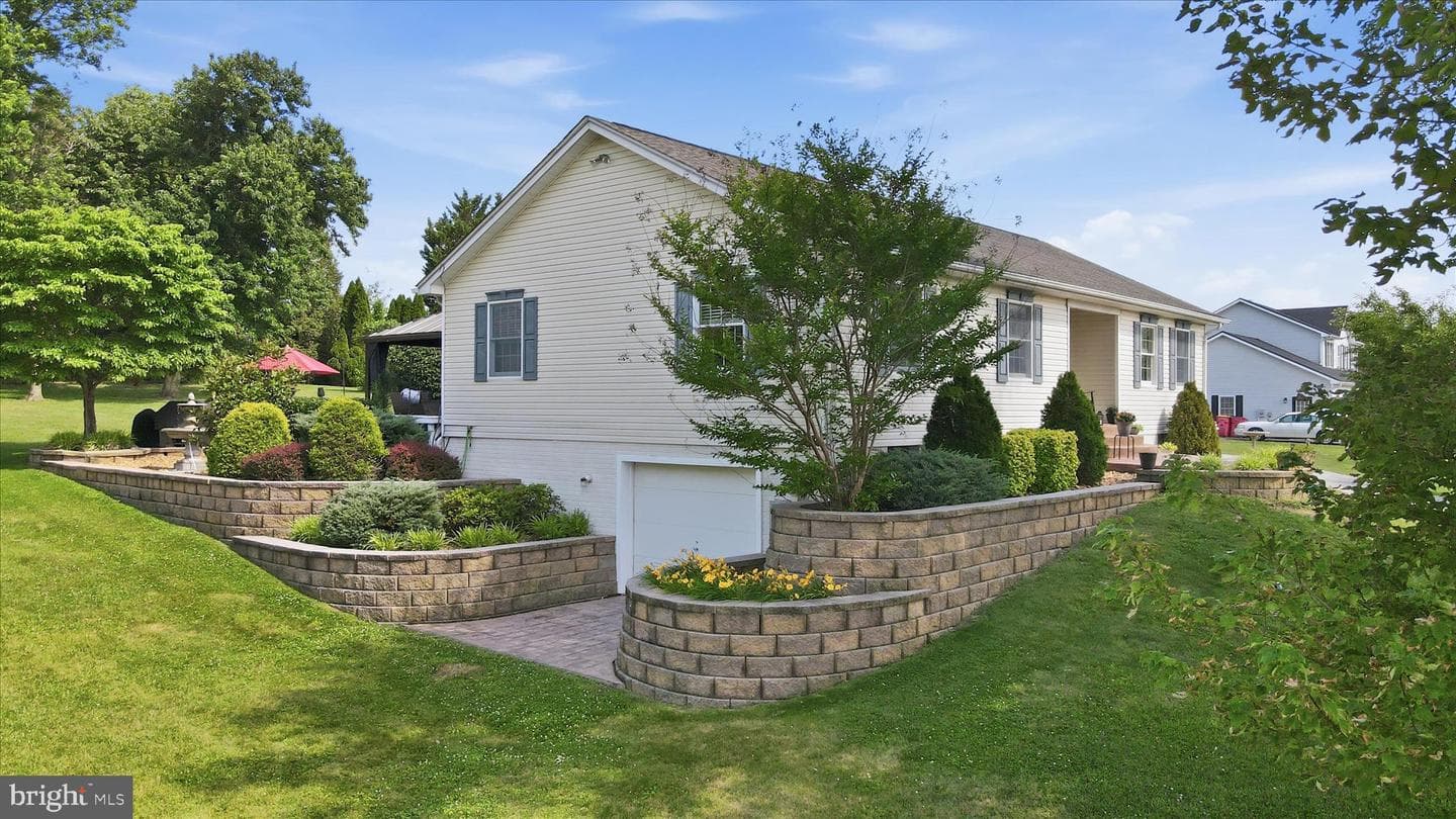 97 Veronica Court, Charles Town