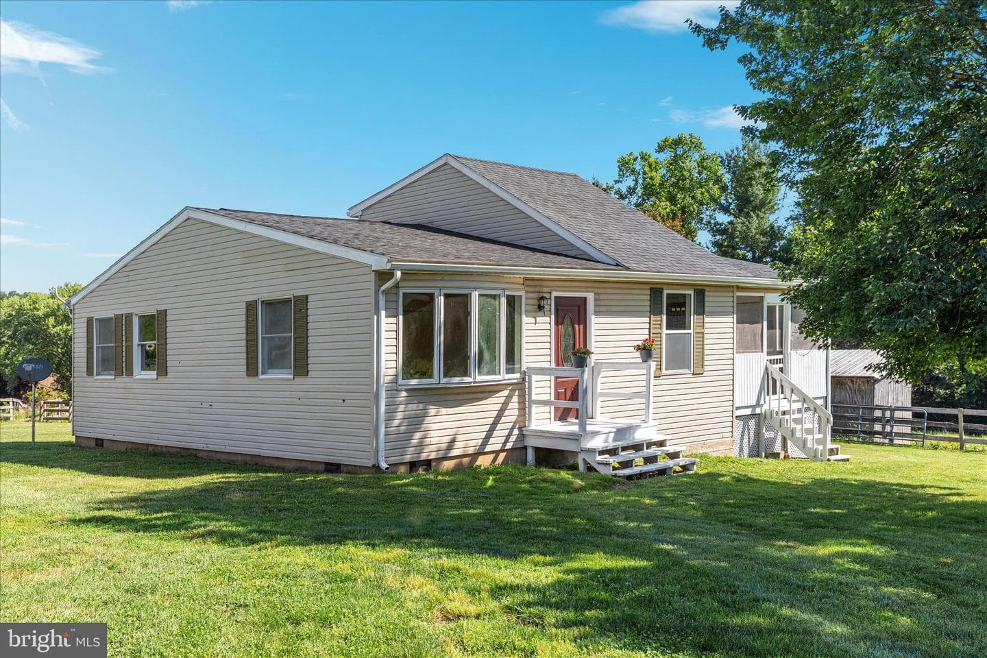 82 Pond Road, Charles Town