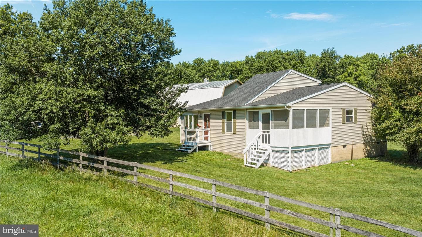 82 Pond Road photo 67