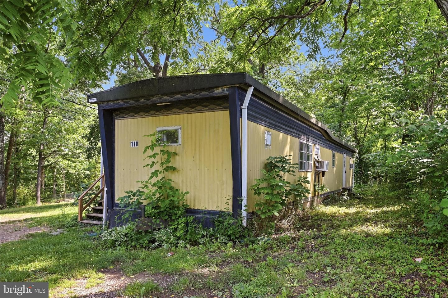 110 Old Trail Way photo 3
