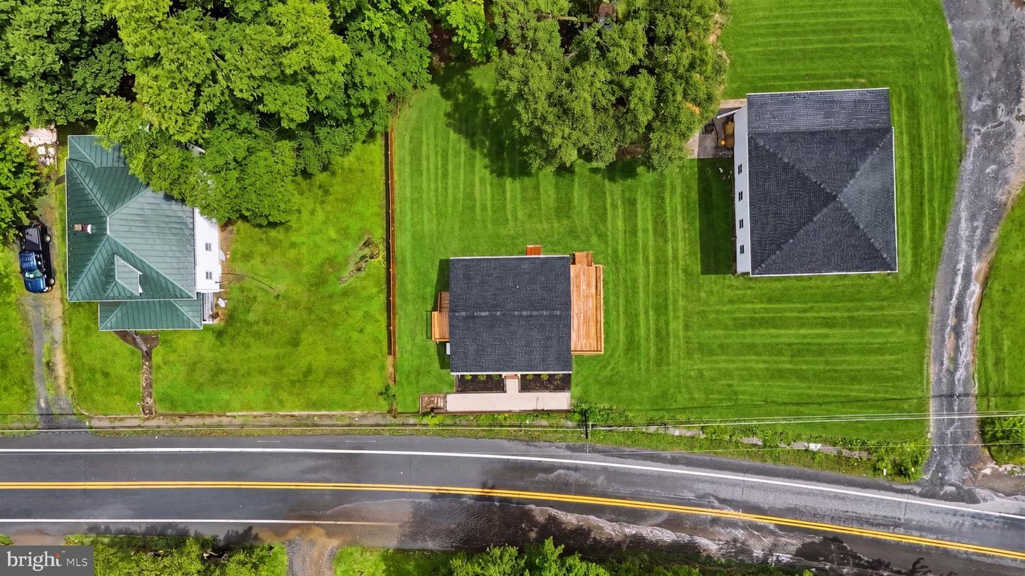 170 Kearneysville Pike photo 31