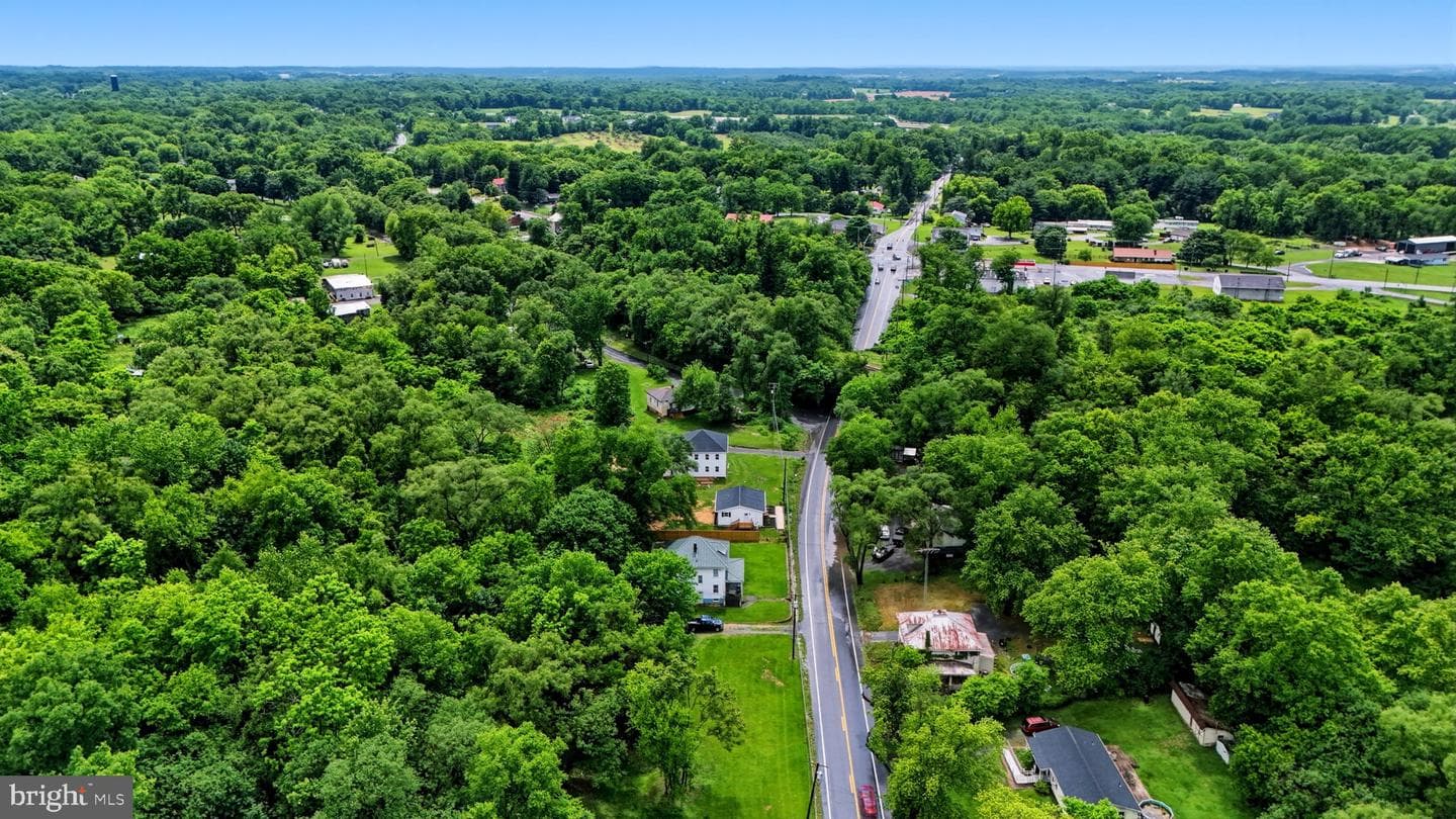 170 Kearneysville Pike photo 34