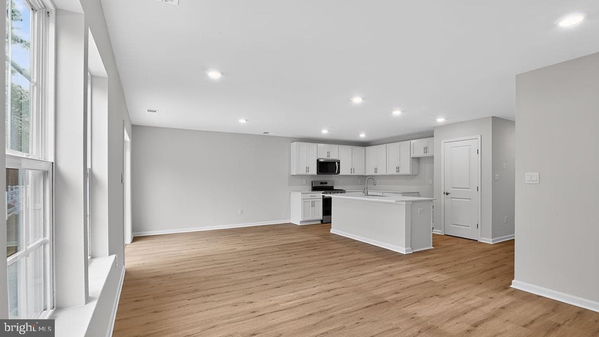 204 Eclipse Street photo 7