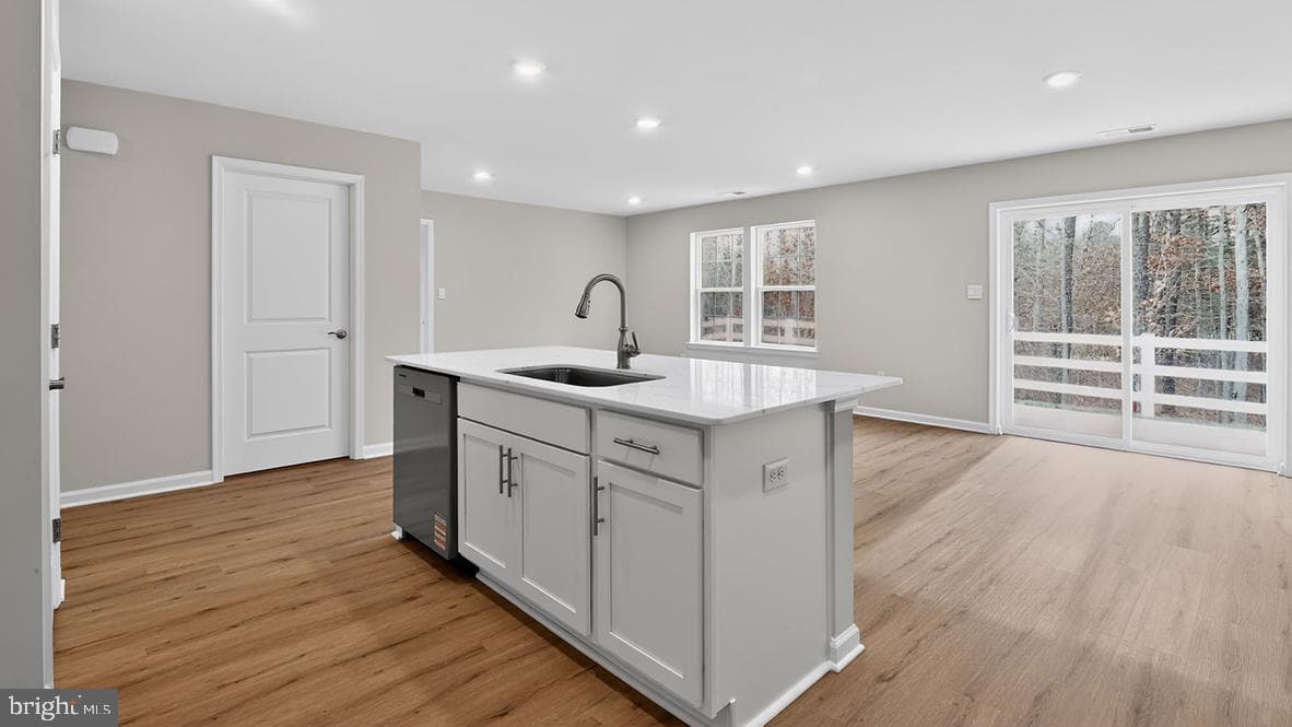204 Eclipse Street photo 9