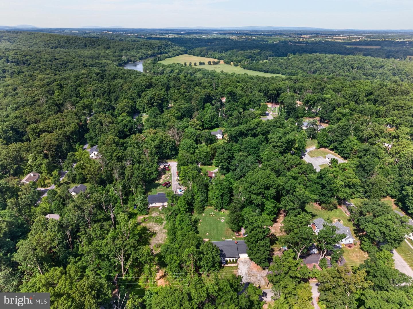 885 Wild Rose Lane photo 37