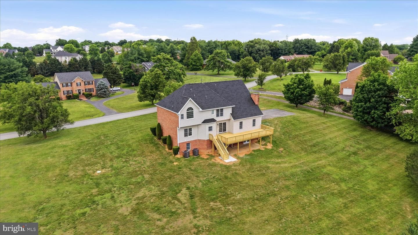86 Eastland Drive photo 69