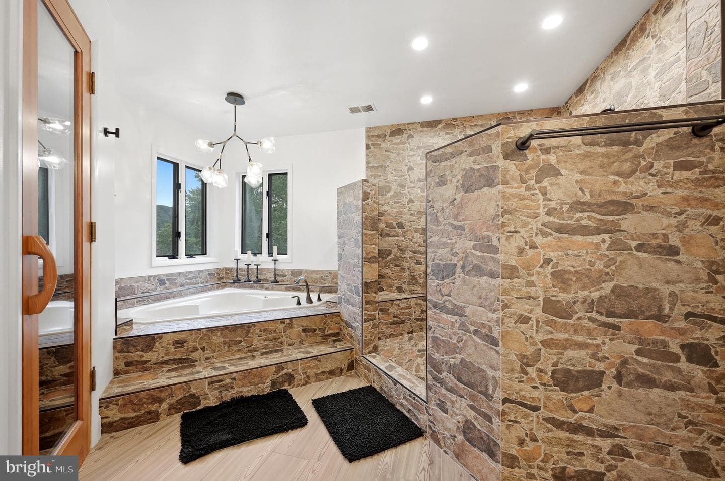 141 Mason Drive photo 36