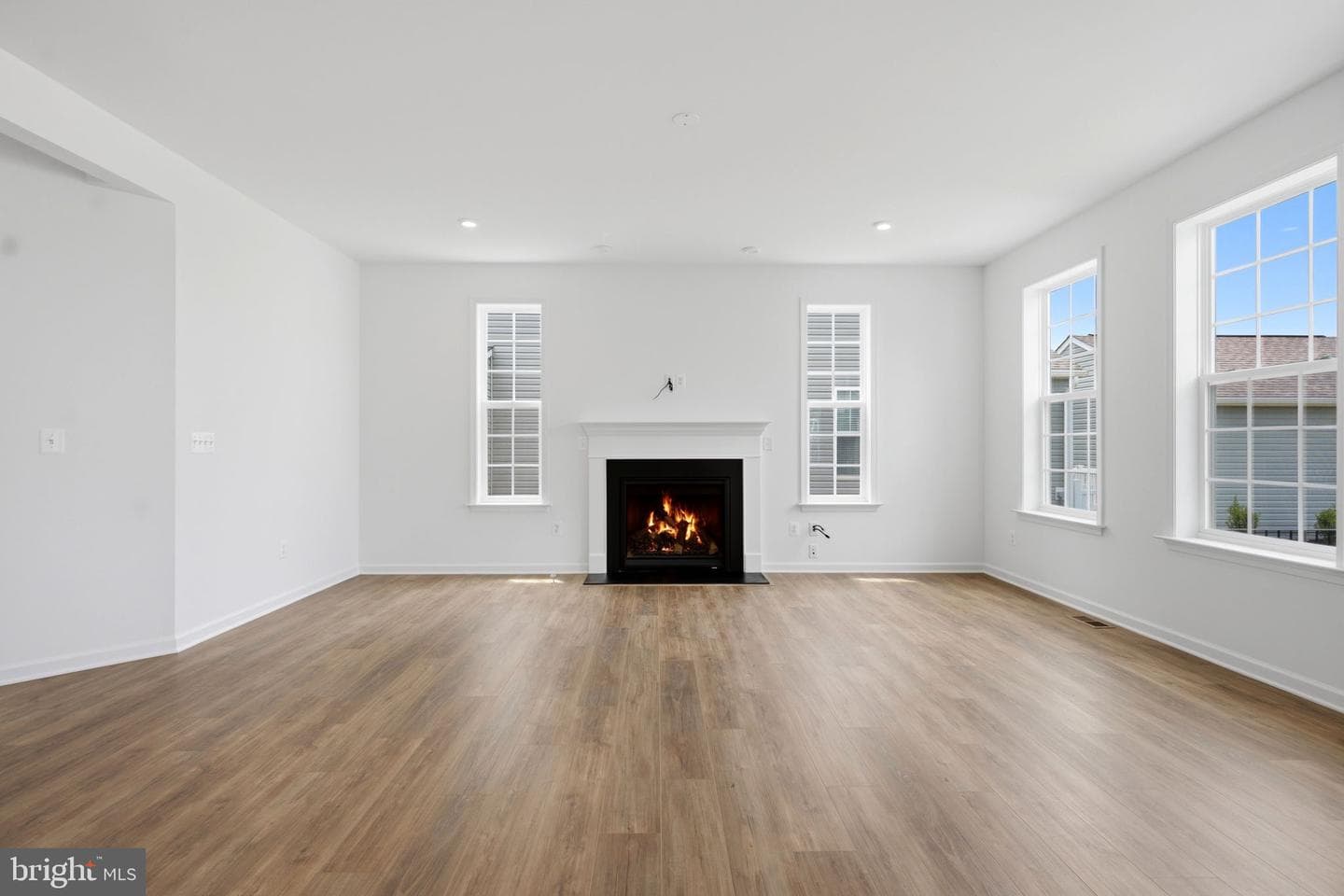 689 Lord Fairfax Street photo 15