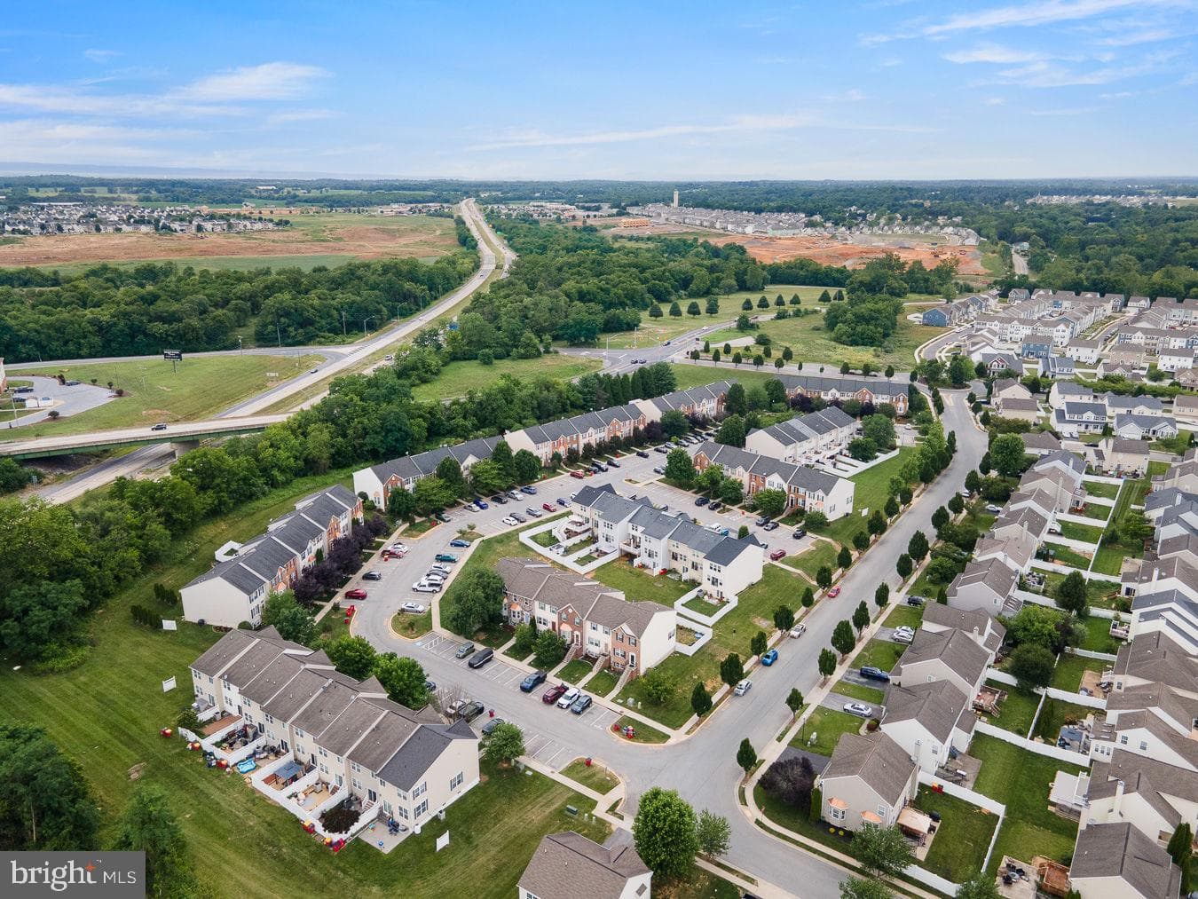 10 Riparian Lane photo 40