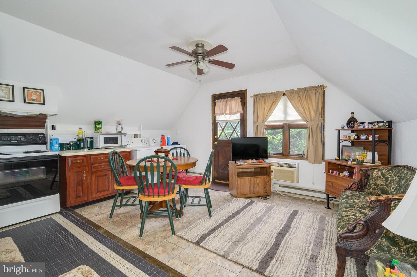 15376 Charles Town Road photo 56