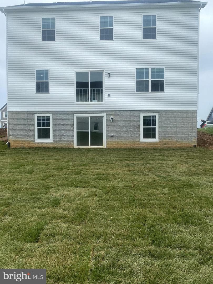 519 Buckeye Dr photo 3