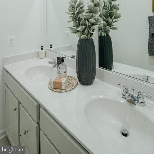 35 Whispering Brook Lane photo 20