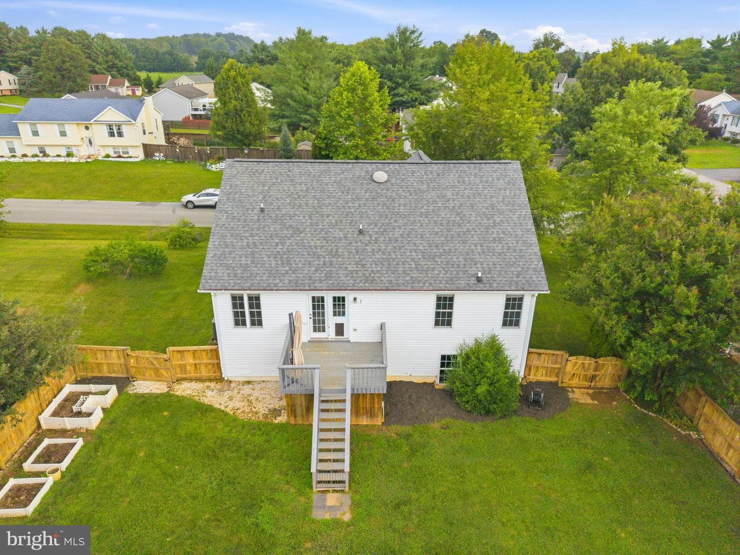 71 Thumper Drive photo 44
