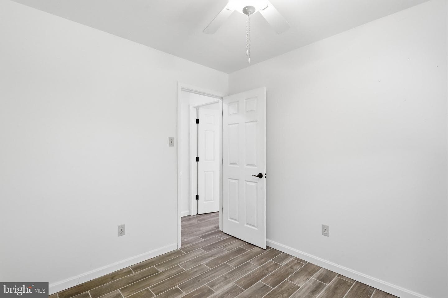 253 Persimmon Pear Lane photo 32