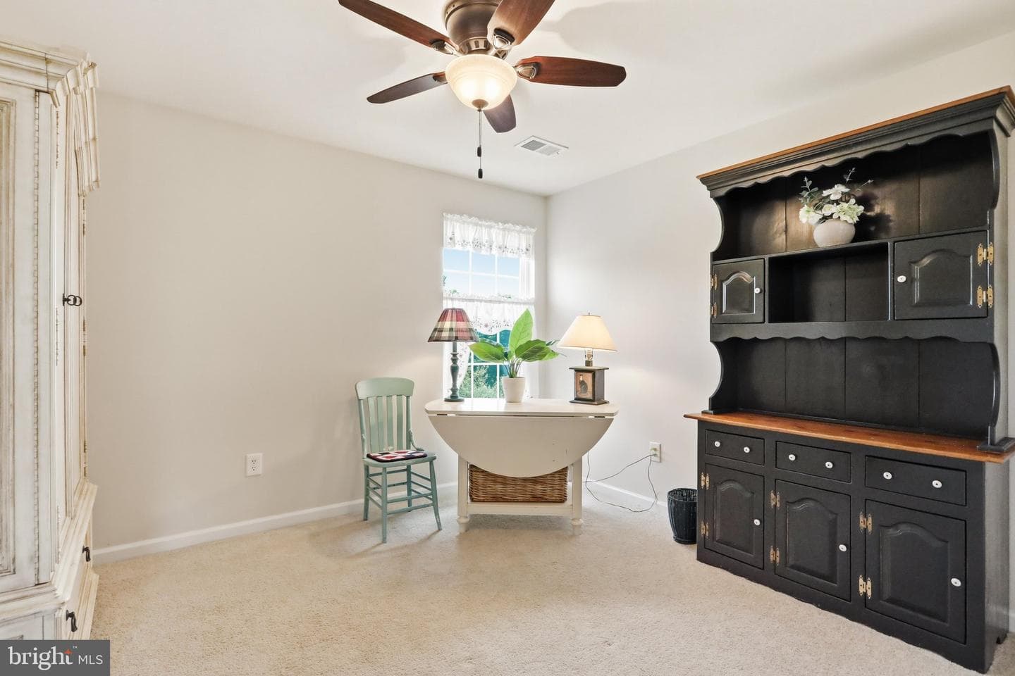 262 Canal Way photo 31