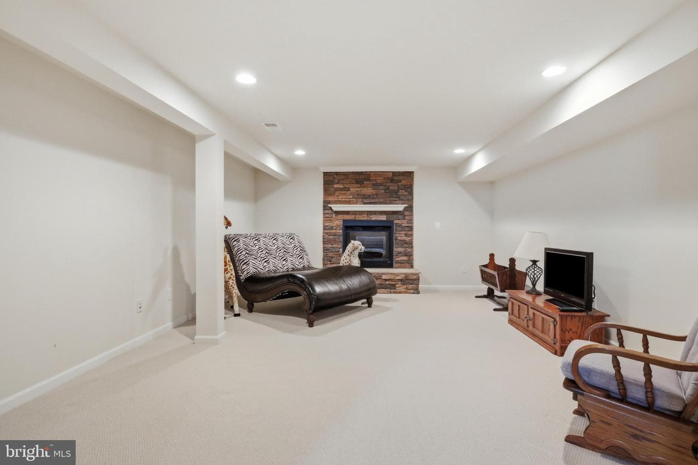 262 Canal Way photo 46