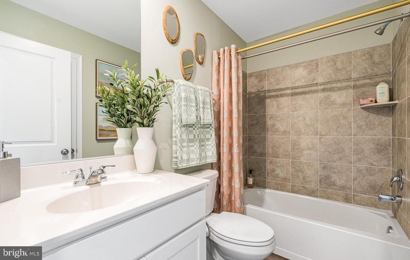 248 Swan Field Avenue photo 14