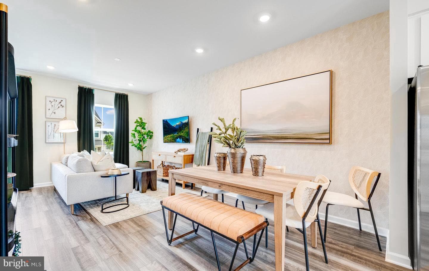 248 Swan Field Avenue photo 8