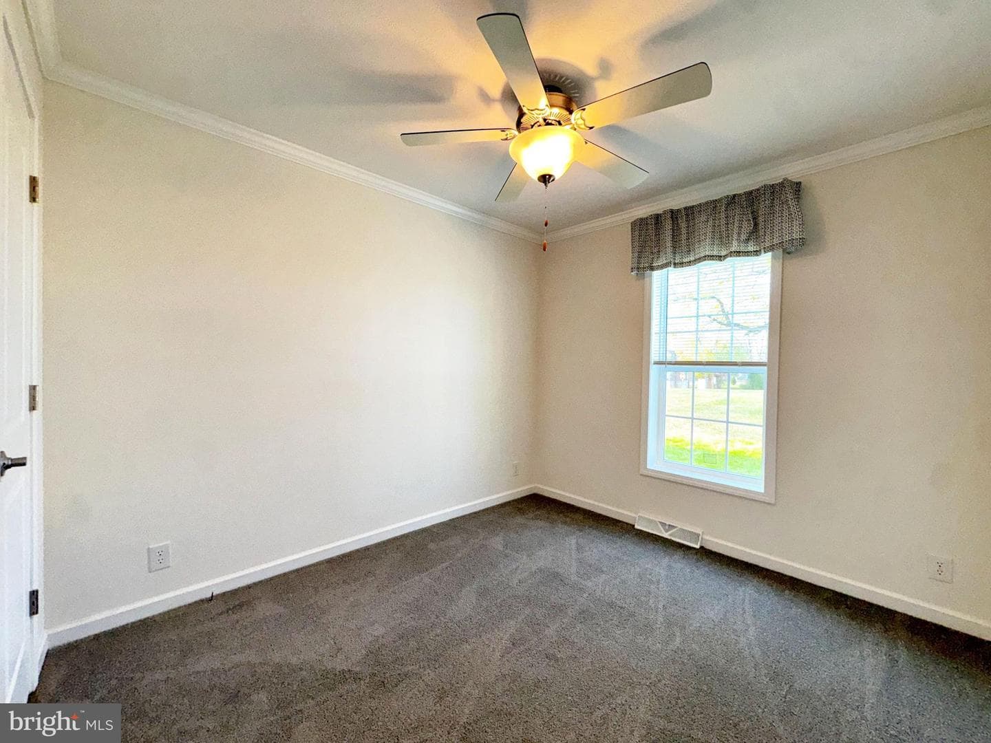 35 Fox Chase Court photo 21