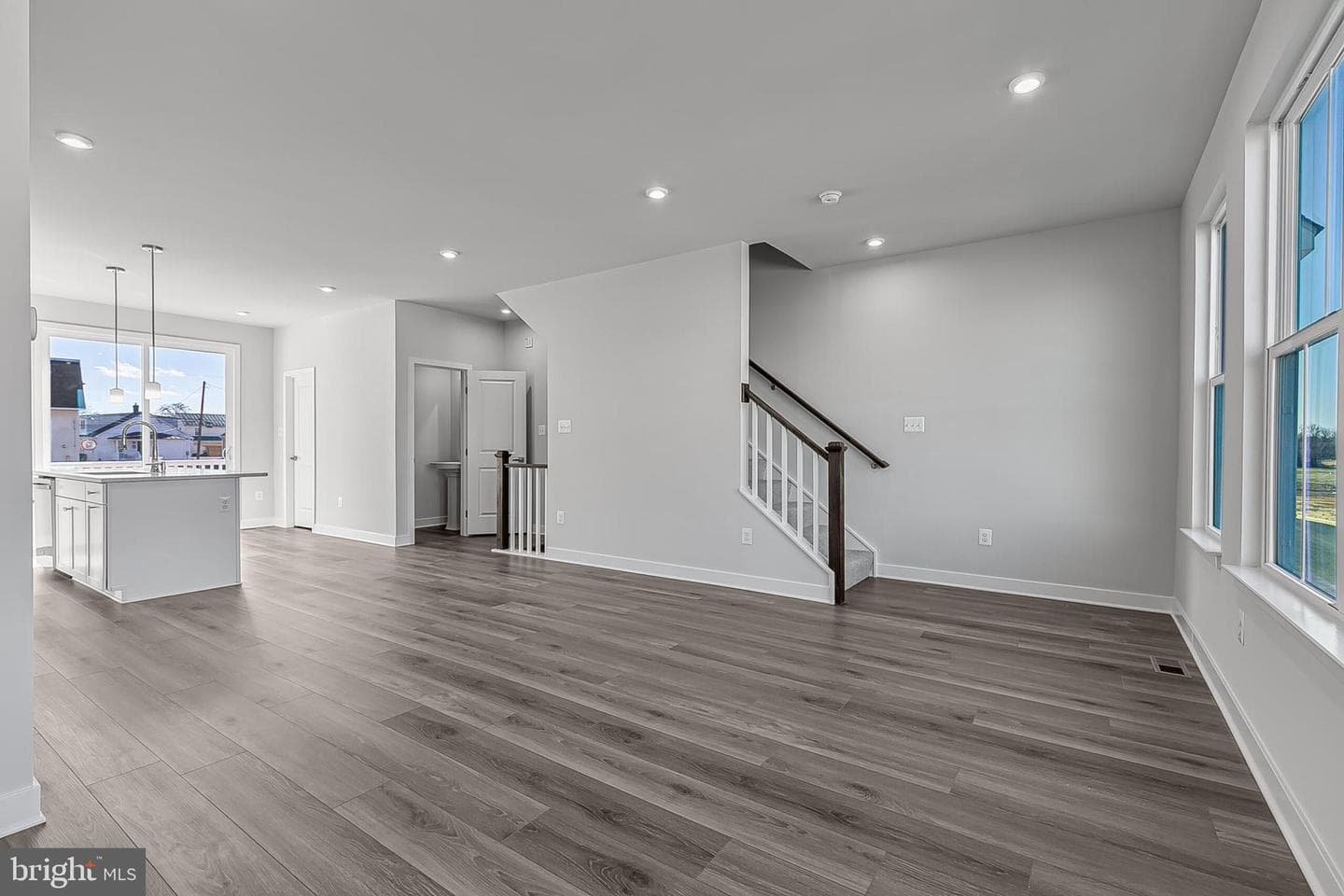 4025 Jovial Drive photo 21