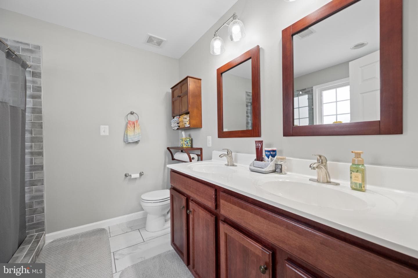 262 Hughs Road photo 40