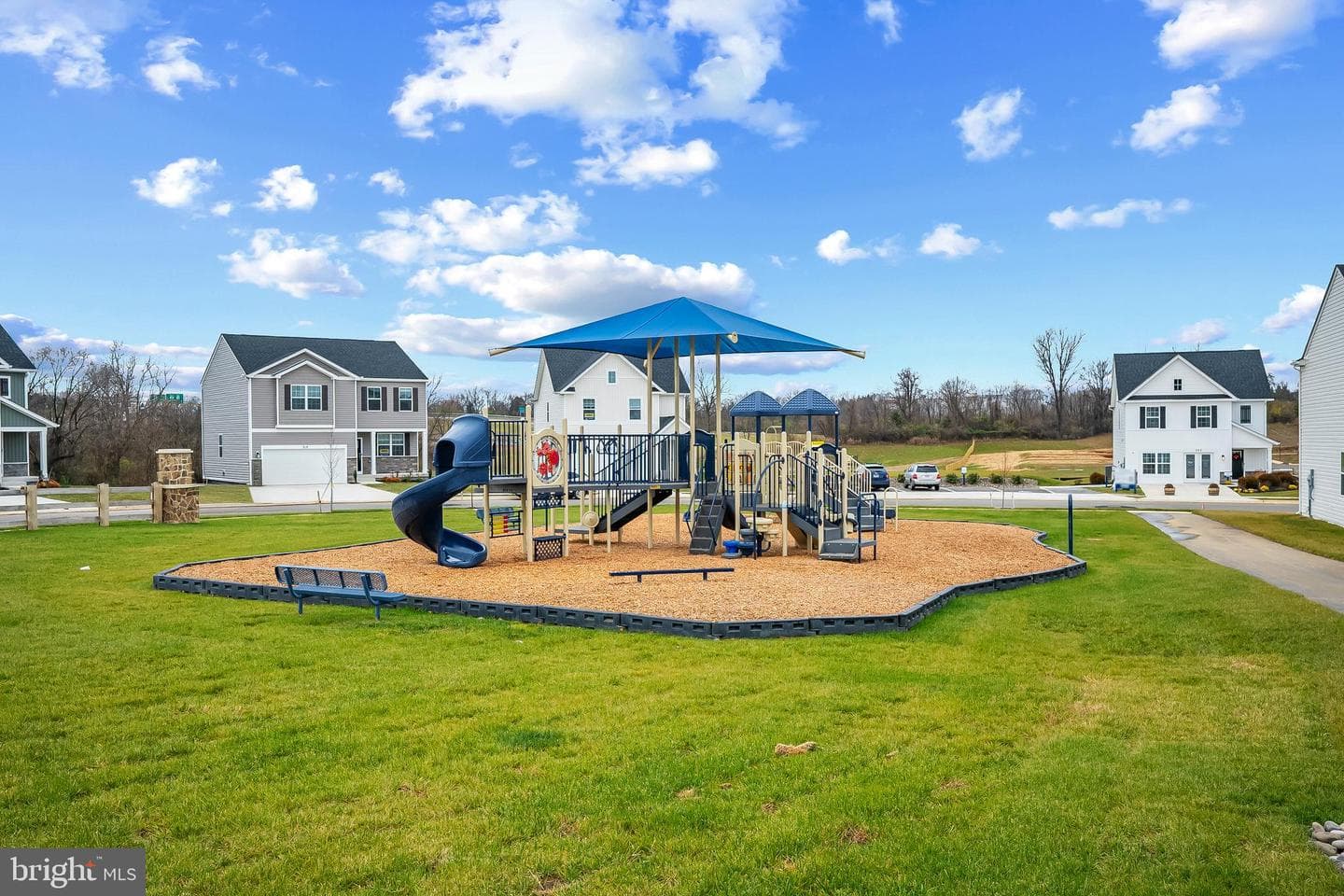 402 Eclipse Street photo 35