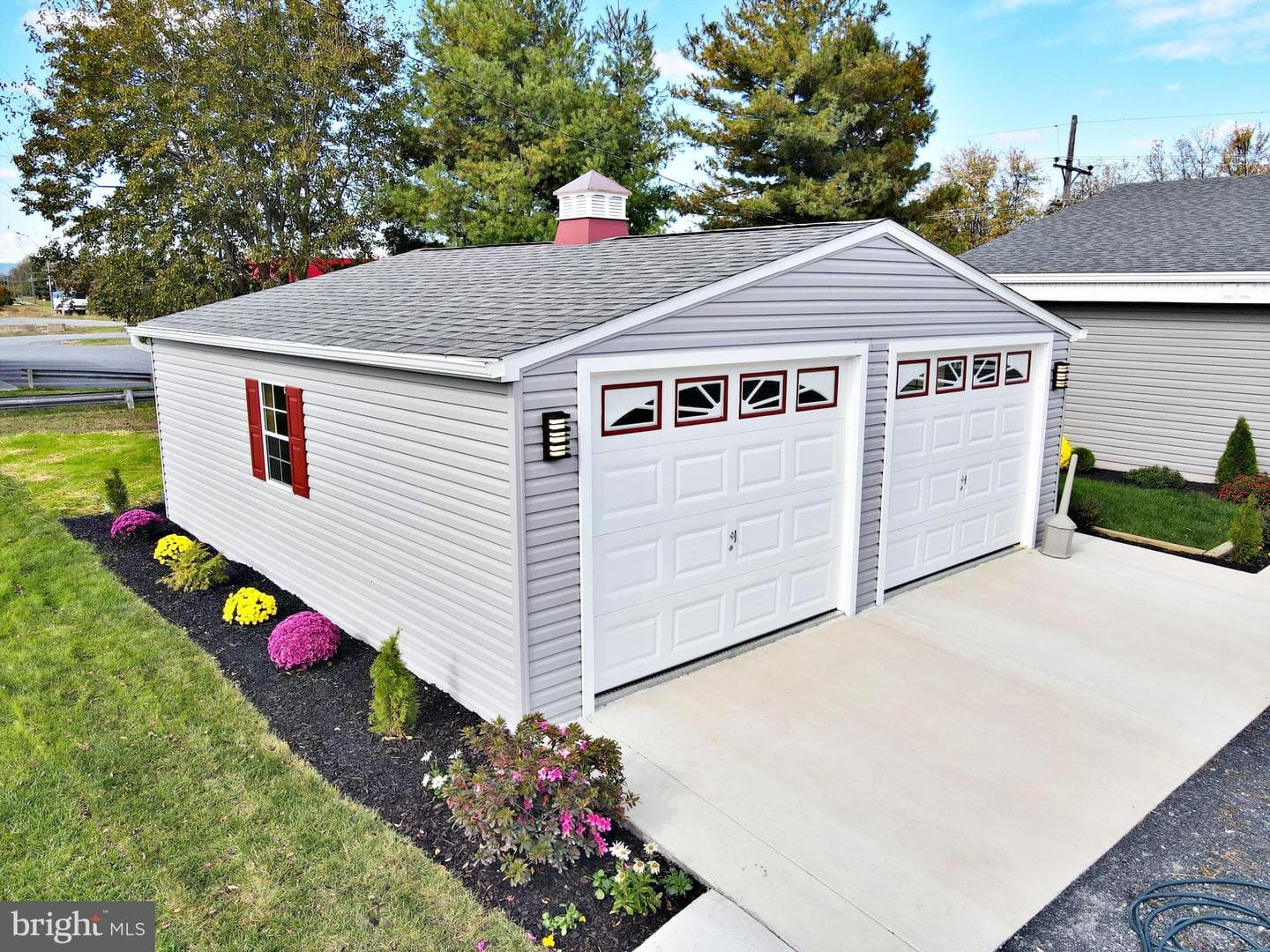 97 Fox Chase Court photo 3