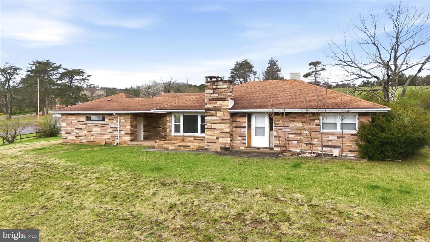 58 N Easy Street