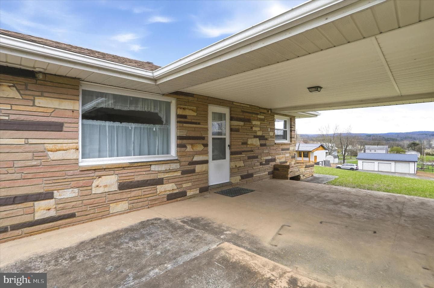 58 N Easy Street photo 5