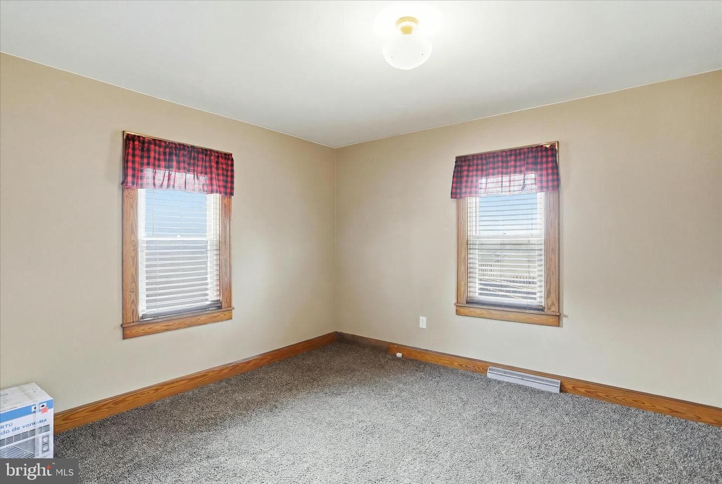 9285 Frankfort Highway photo 12