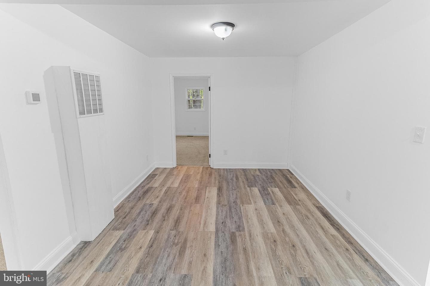 33 Maple Lane photo 8