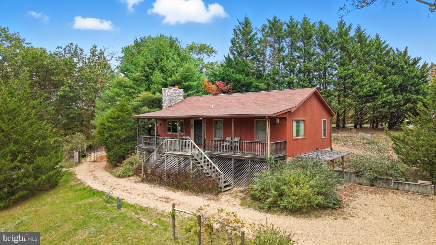 454 Barksdale Lane