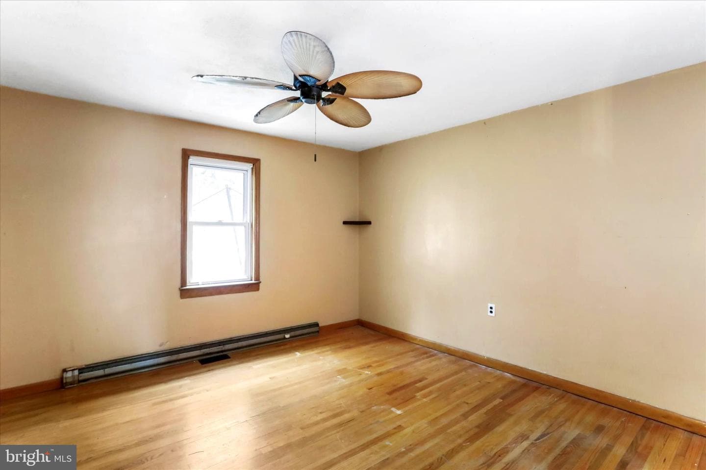 571 Martinsburg Road photo 13