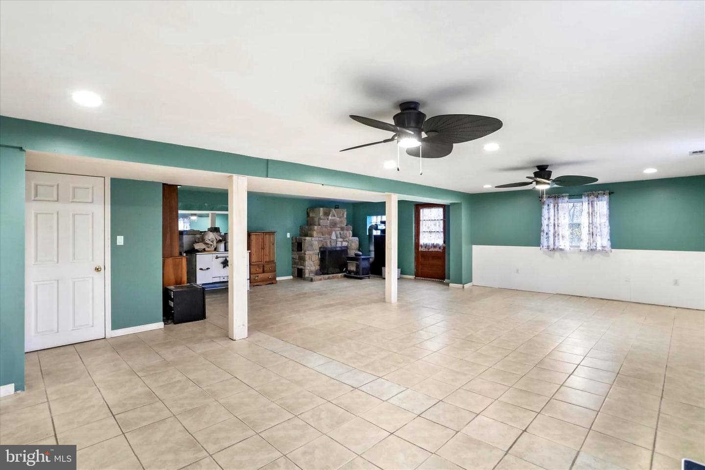 571 Martinsburg Road photo 25