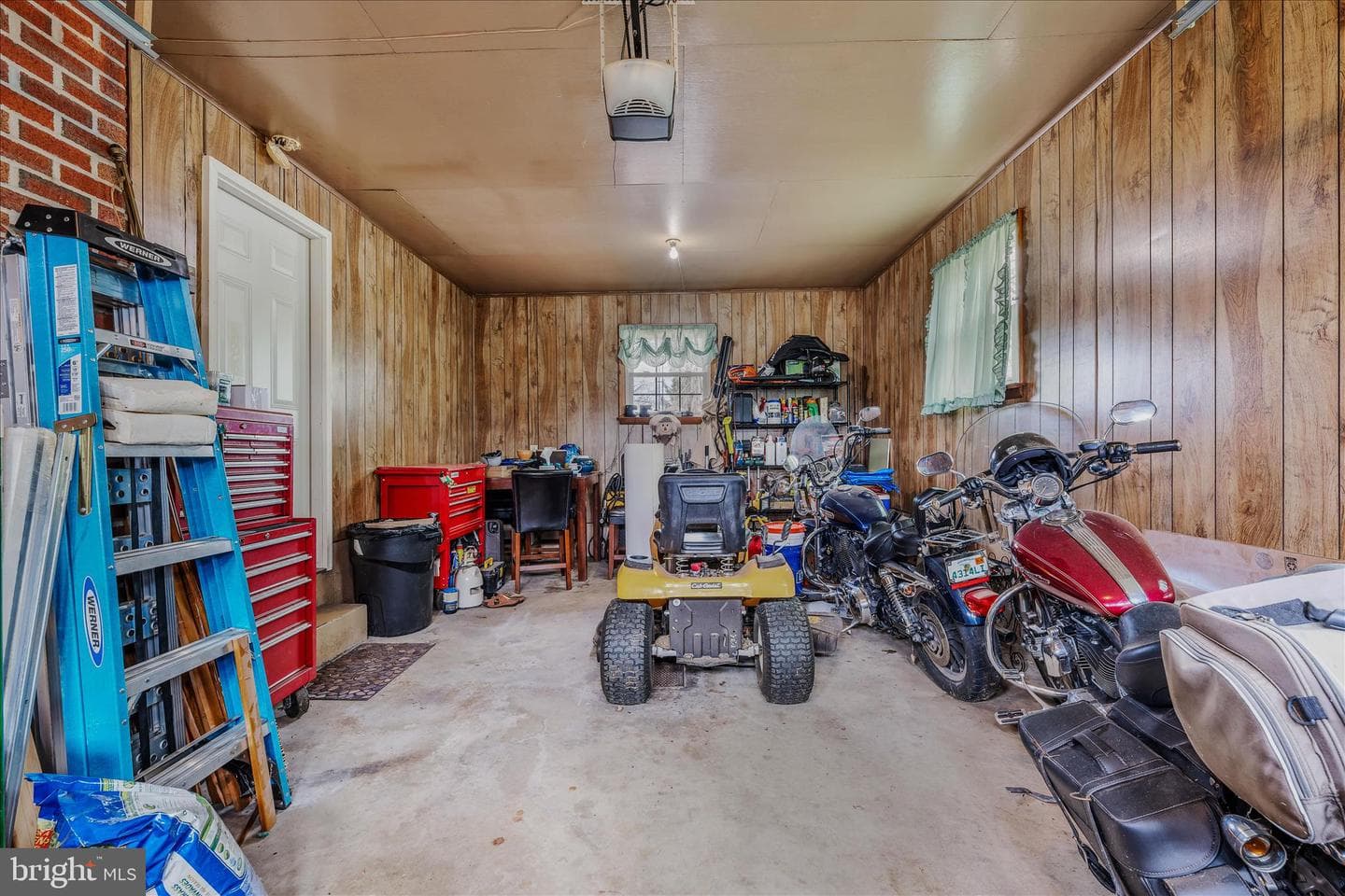 1635 Fairview Drive photo 25
