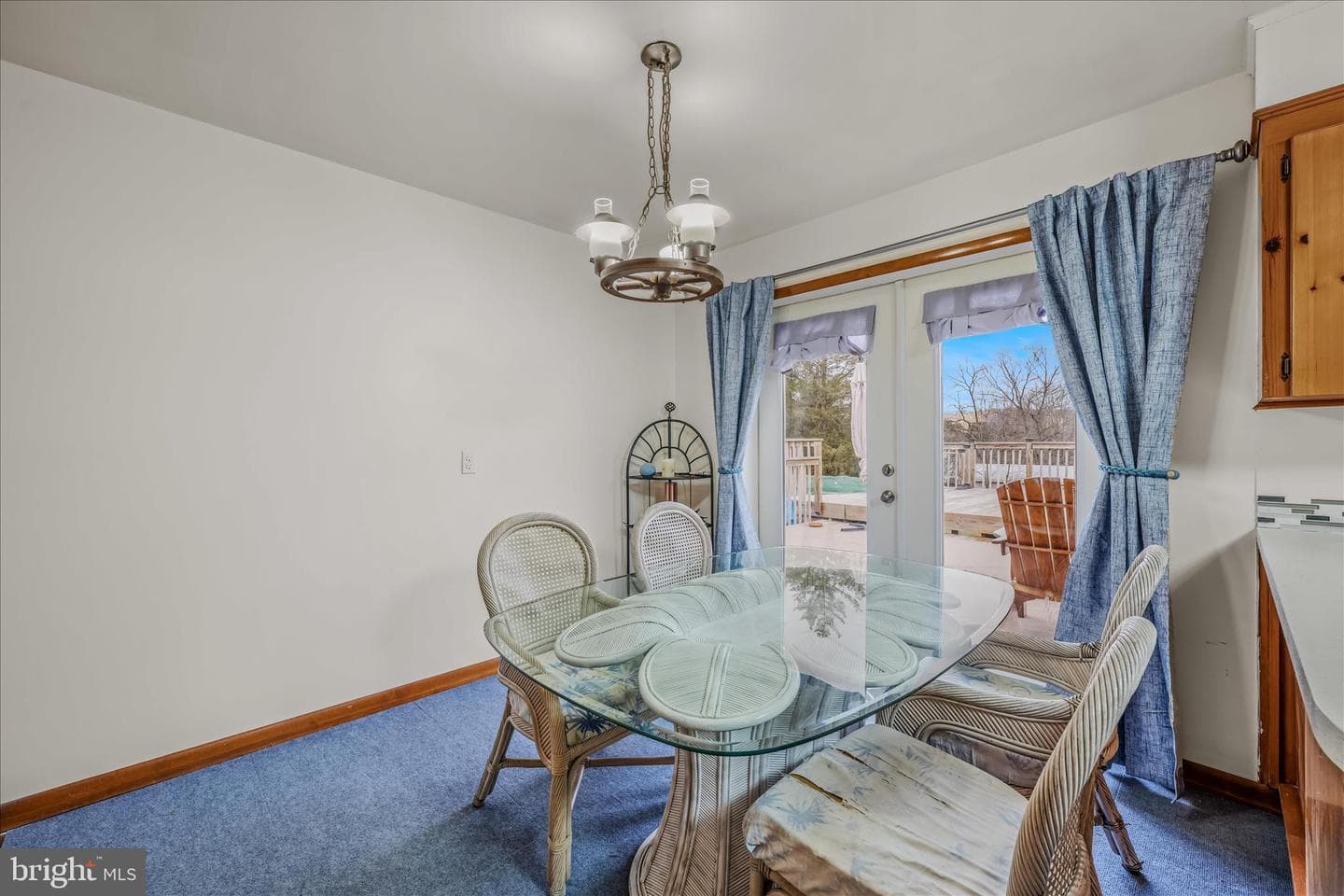 1635 Fairview Drive photo 9