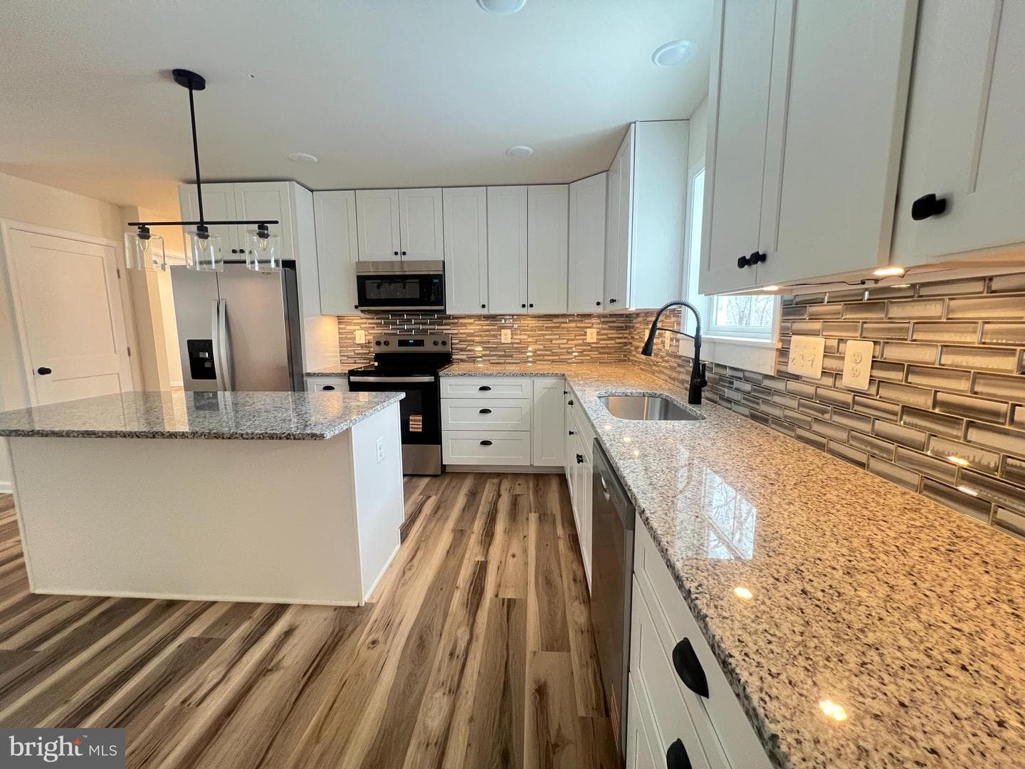 256 Roundtop Ln photo 33