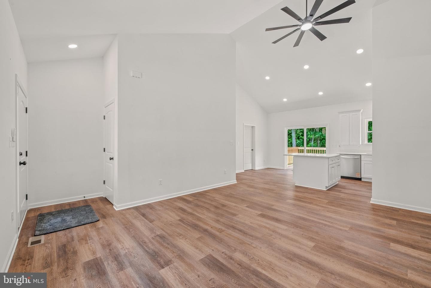523 Oak Hill Road photo 8