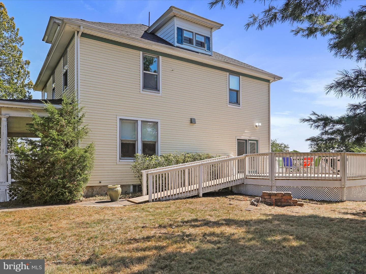 1048 Fairview Drive, Berkeley Springs