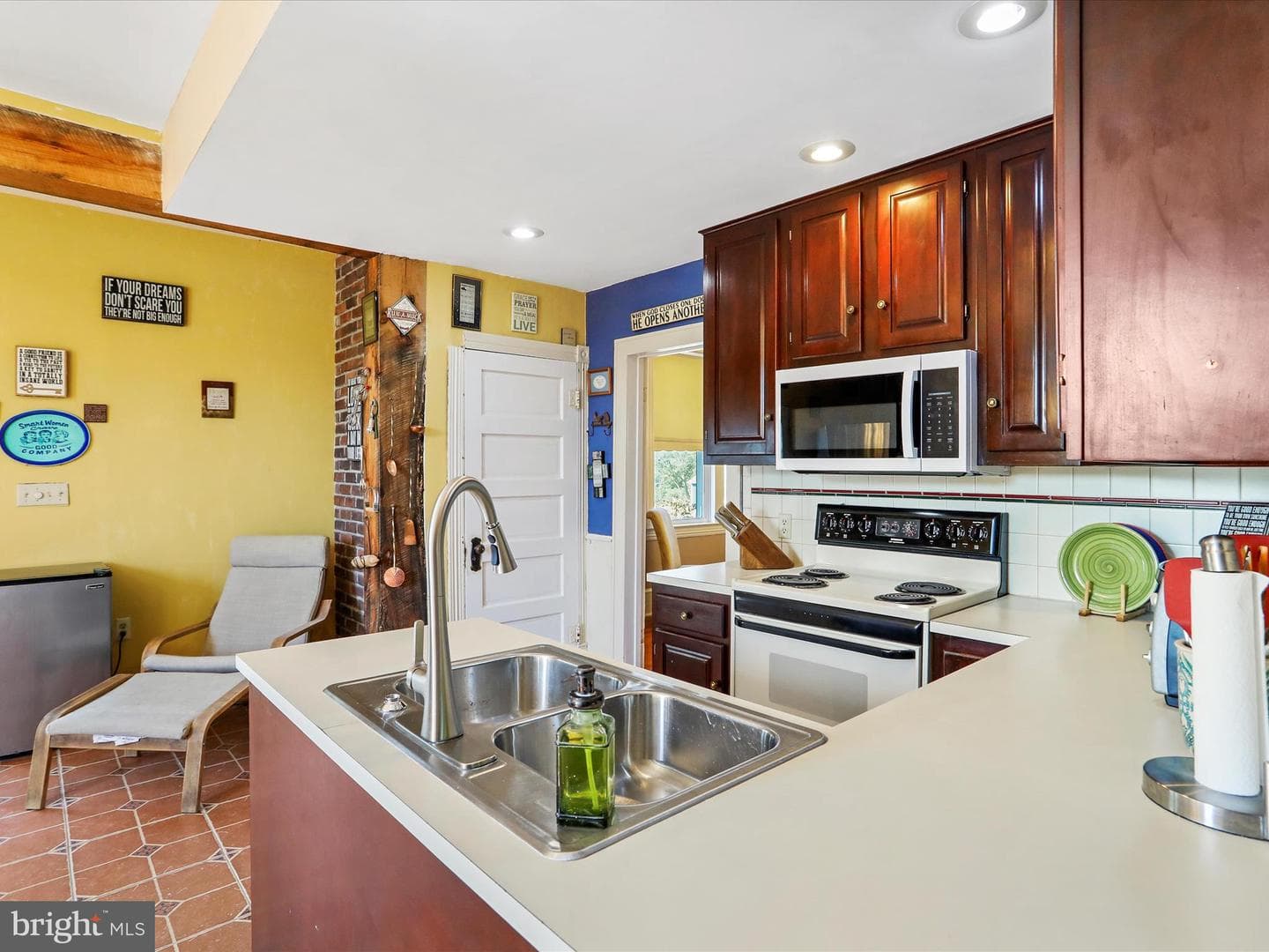 1048 Fairview Drive photo 22