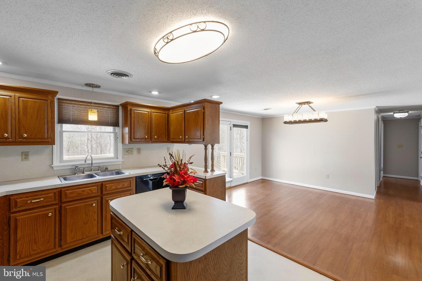 25 Nelson Lane photo 11