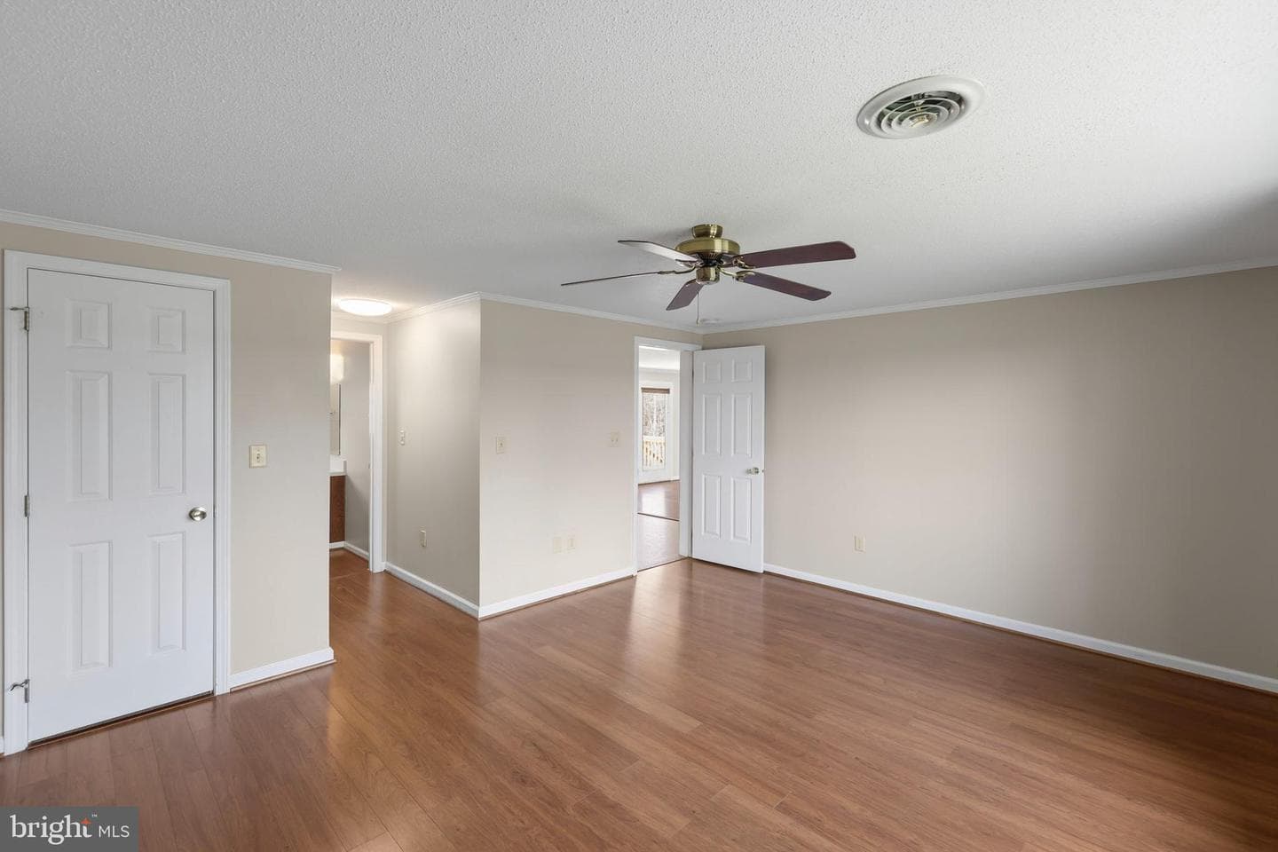 25 Nelson Lane photo 16