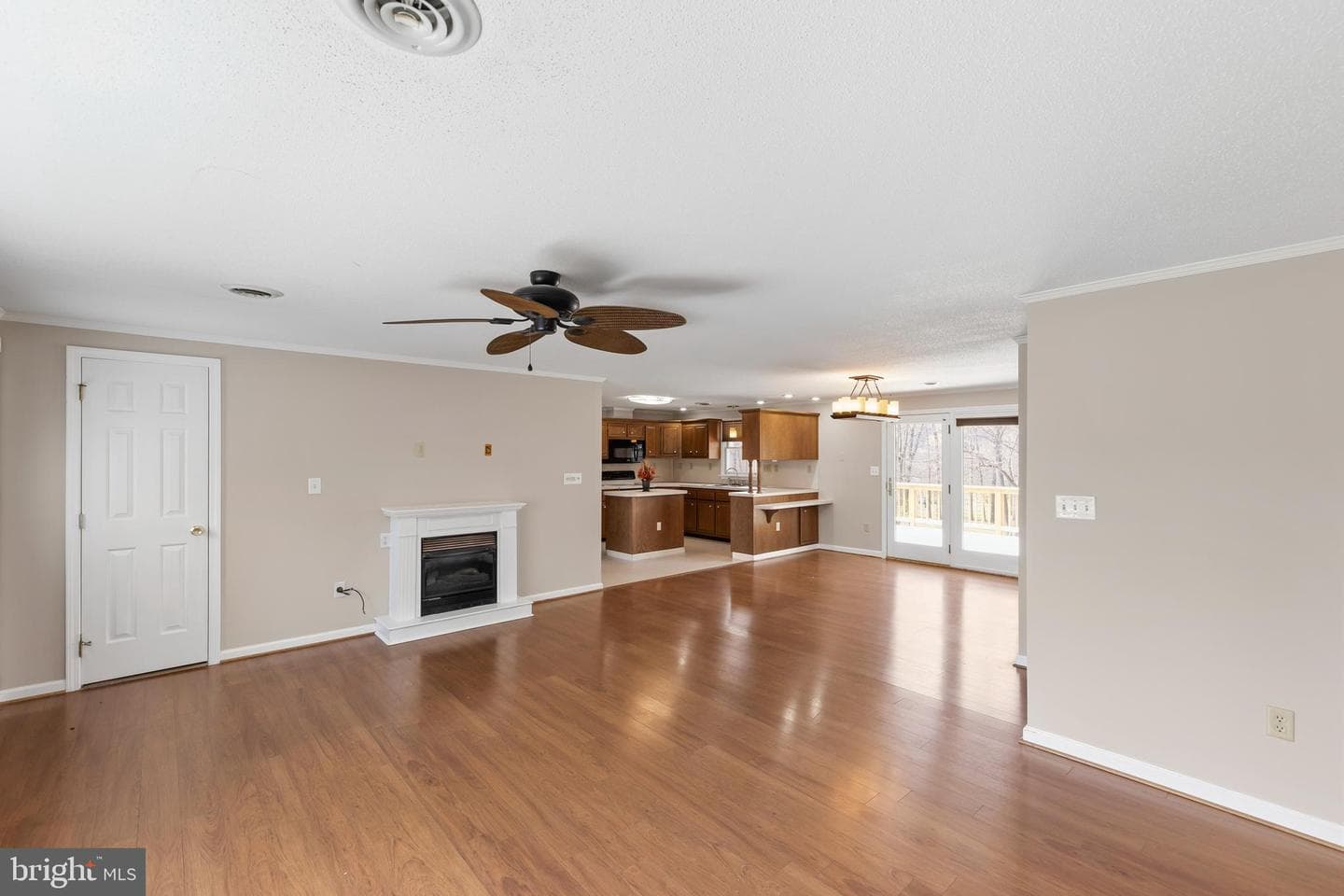 25 Nelson Lane photo 4