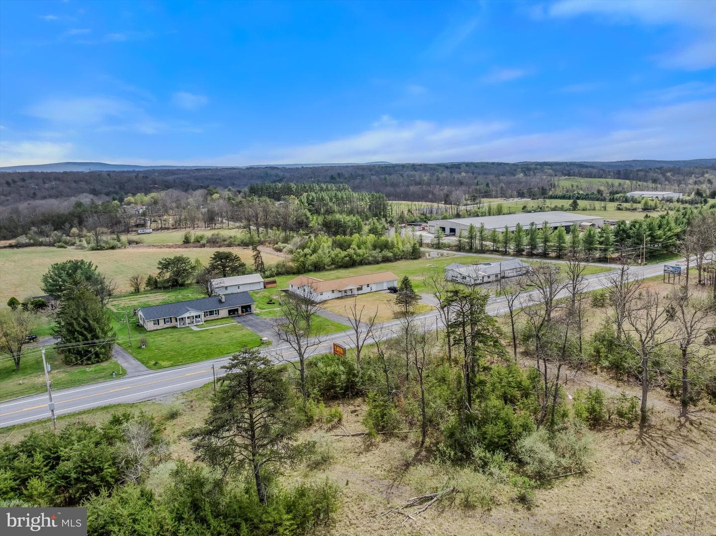 11223 Valley Road photo 9