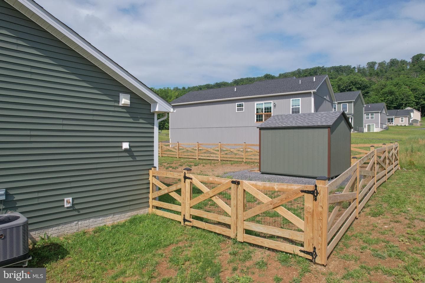 147 Greg Drive photo 6