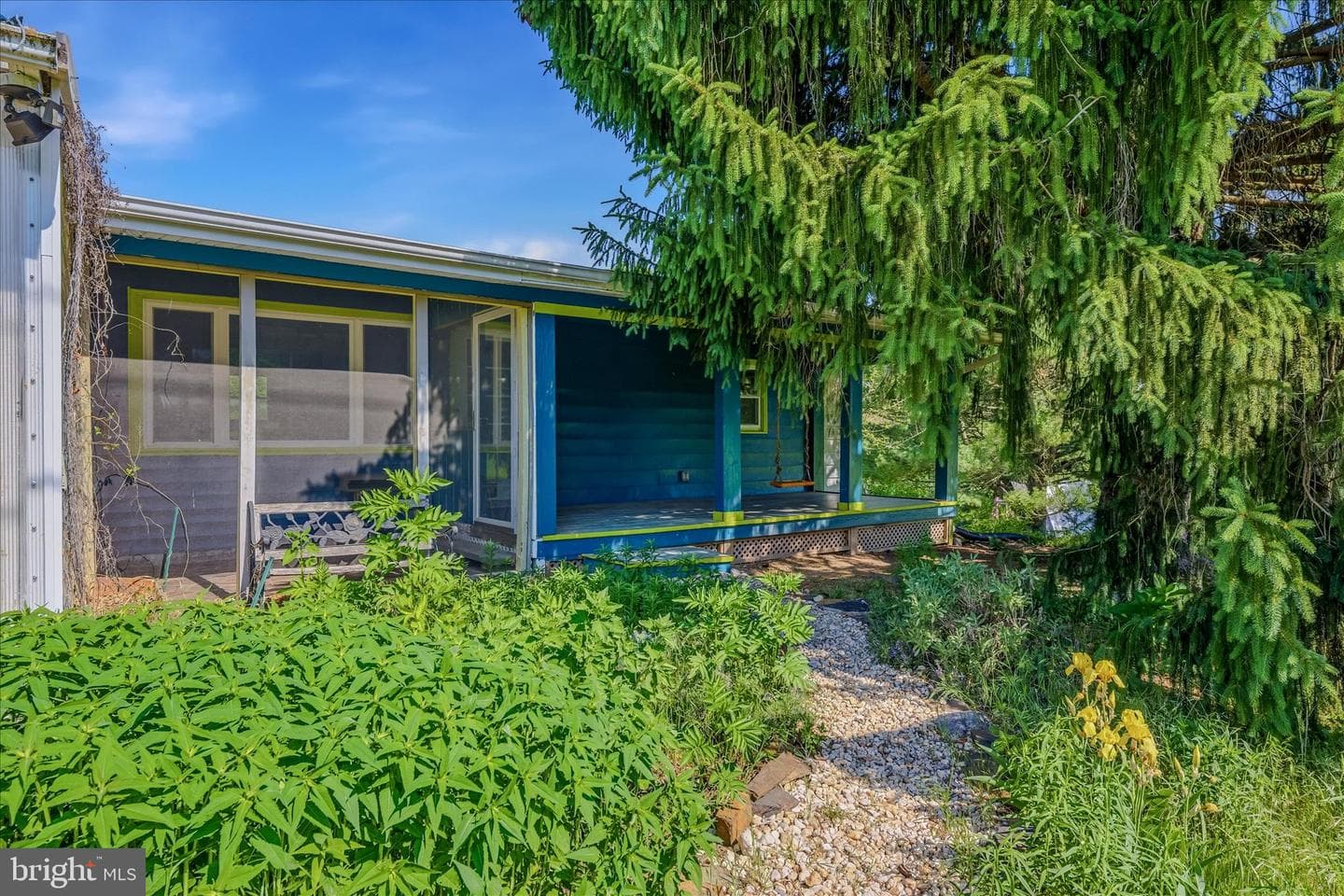 627 Apple Orchard Circle photo 4