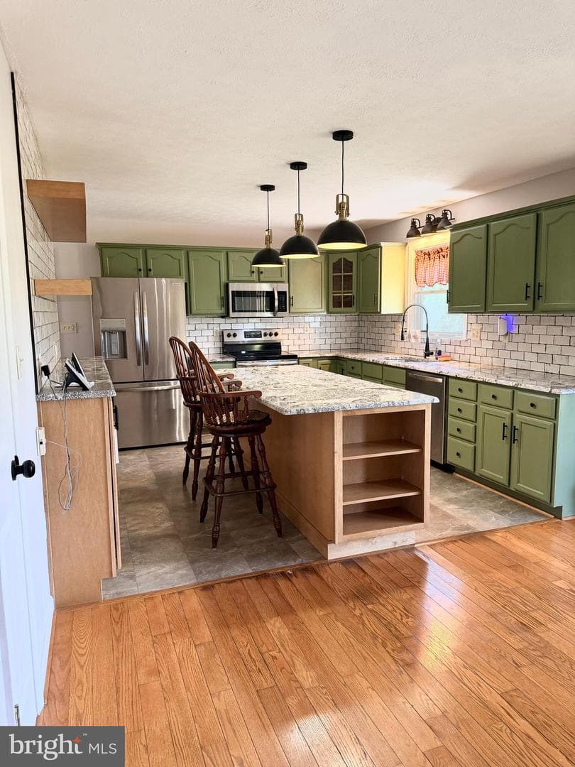 50 Teaberry Lane photo 2