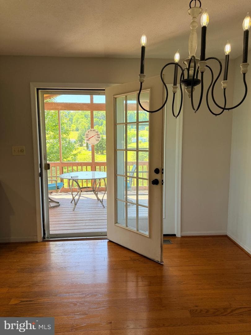 50 Teaberry Lane photo 7