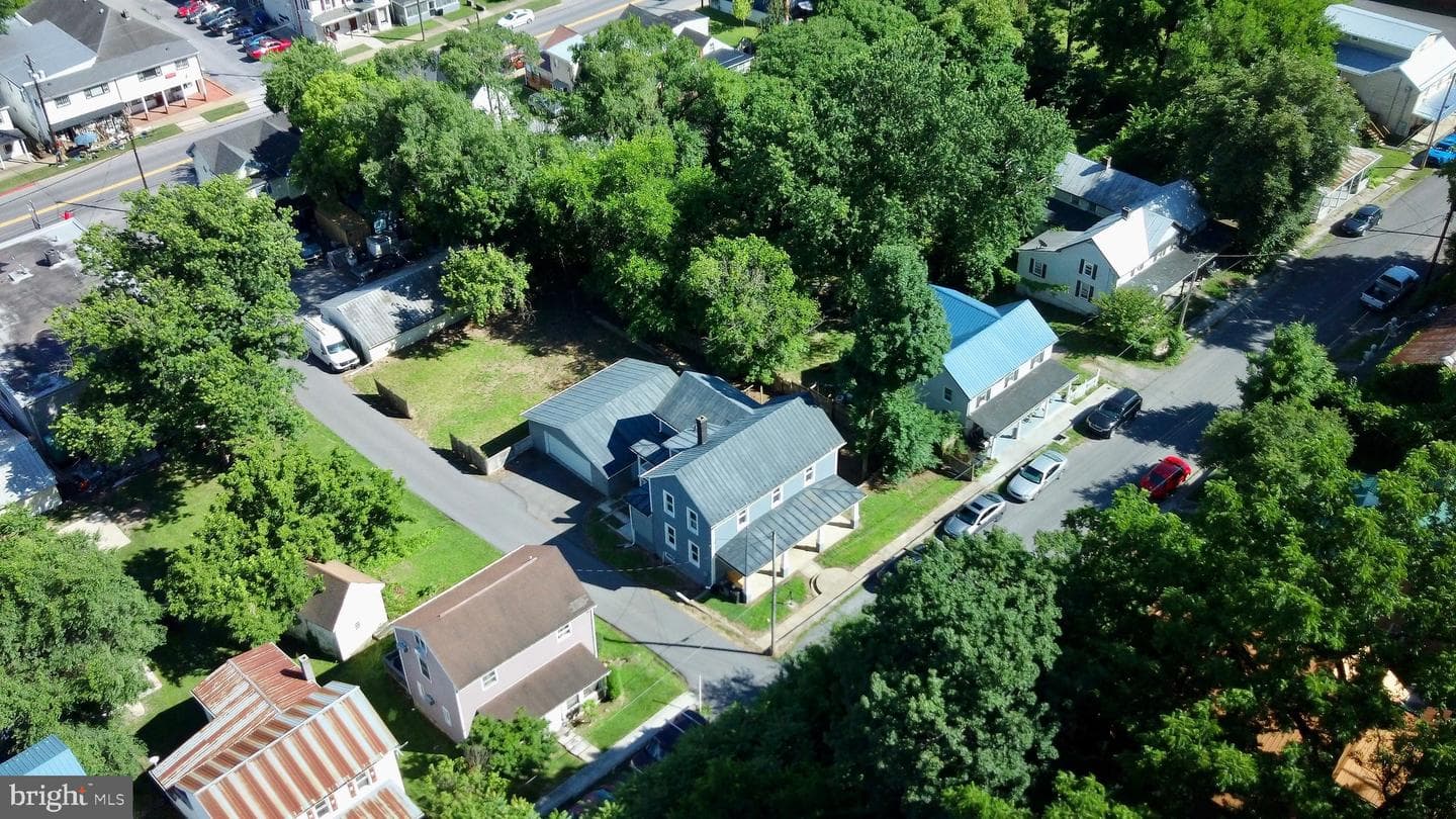 364 Wilkes Street, Berkeley Springs