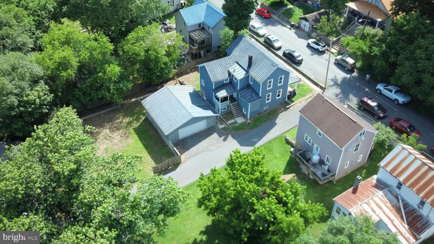 364 Wilkes Street photo 46